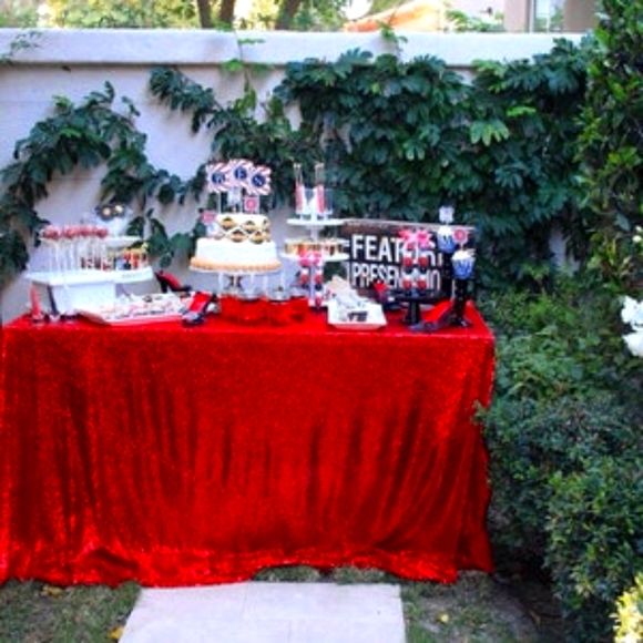 Full Red Sequin Tablecloth - Picture 1 of 2